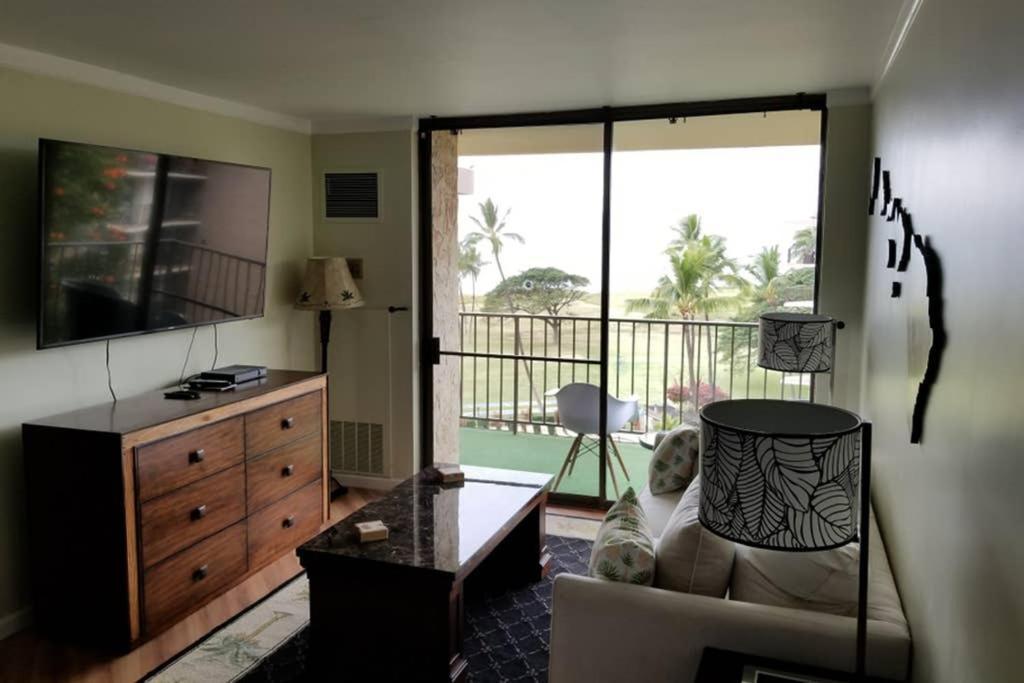 Oceanfront Penthouse With Amazing Views At Kauhale Makai Apartman Kihei Kültér fotó