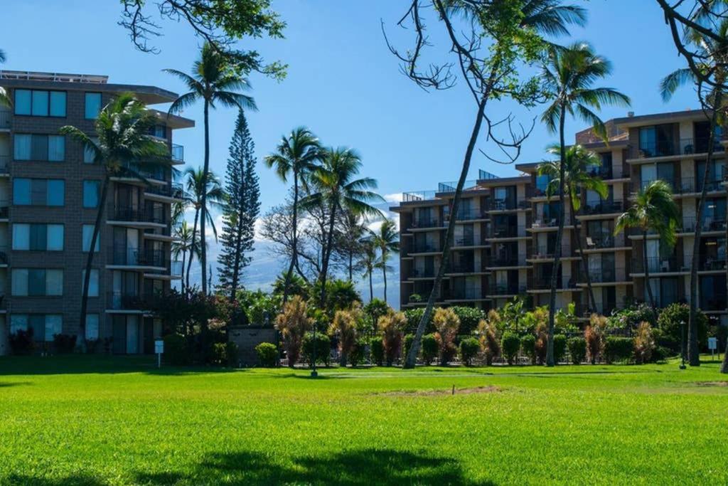Oceanfront Penthouse With Amazing Views At Kauhale Makai Apartman Kihei Kültér fotó